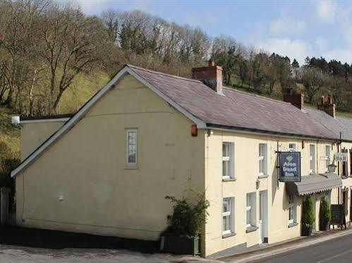 Afon Duad Inn Cwm-Duad 외부 사진